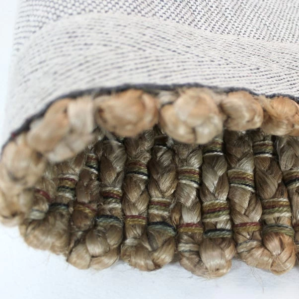 Dunelm Natural Chunky Jute Woven Doormat 3 Dunelm Natural Chunky Jute Woven Doormat - Image 3