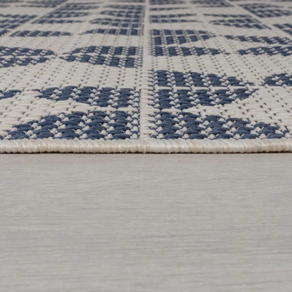 Dunelm Geo Circles Indoor Outdoor Runner 4 Dunelm Geo Circles Indoor Outdoor Runner - Image 4