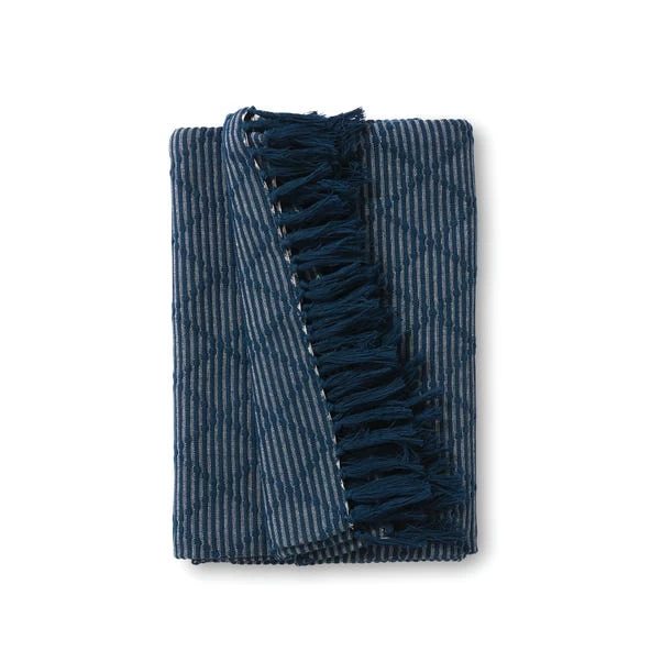 Dunelm Tufted Diamond Throw 4 Dunelm Tufted Diamond Throw - Image 4