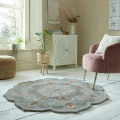 Dunelm Larch Wool Scallop Circle Rug
