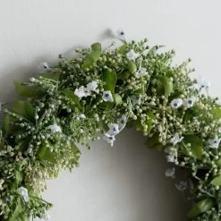 Dunelm Gypsophila Cream Wreath 35cm -Decorative Discount Store 30752422 alt01
