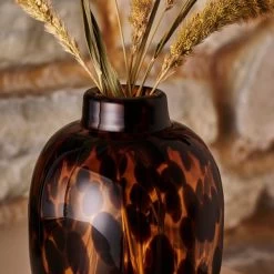 Dunelm Luxe Travel Tortoiseshell Glass Vase 17cm -Decorative Discount Store 30766151 alt01