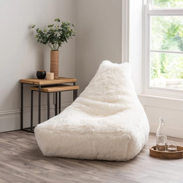 Dunelm Snowball White Beanbag Chair 1 Dunelm Snowball White Beanbag Chair