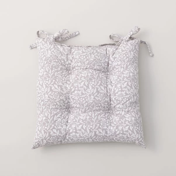 Dunelm Chartwell Seatpad 2 Dunelm Chartwell Seatpad - Image 2