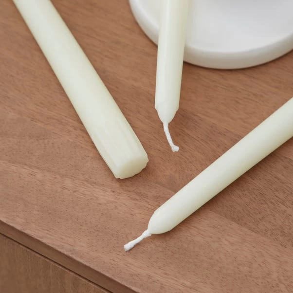 Dunelm Pack Of 10 Cream Taper Candles 3 Dunelm Pack Of 10 Cream Taper Candles - Image 3