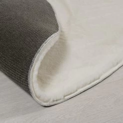 Dunelm Faux Fur Supersoft Lush Oval Rug -Decorative Discount Store 30815698 alt04
