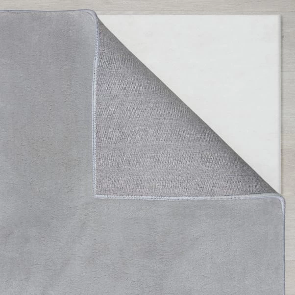 Dunelm Softie Circle Rug 4 Dunelm Softie Circle Rug - Image 4